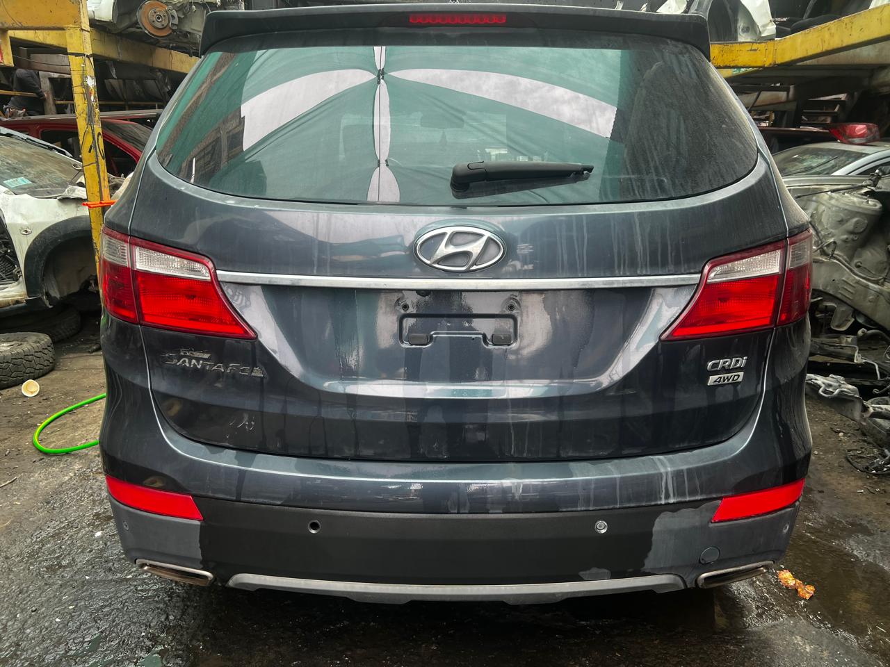  Hyundai GRAN SANTA FE 2014    EN DESARME